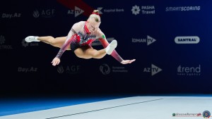 q sen iw 6 ita 1 marras elisa sfe03903 copia simone ferraro ph